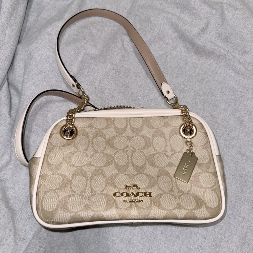 coach shoulder bag